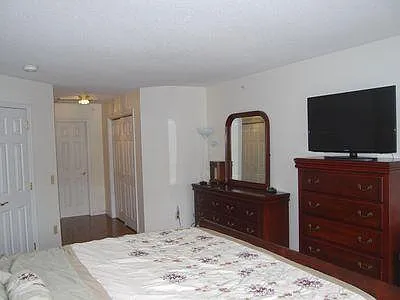 633 Danbury Rd #20 — Photo 11