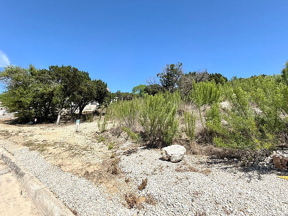 3rd image of 000 Linwood LOT 10