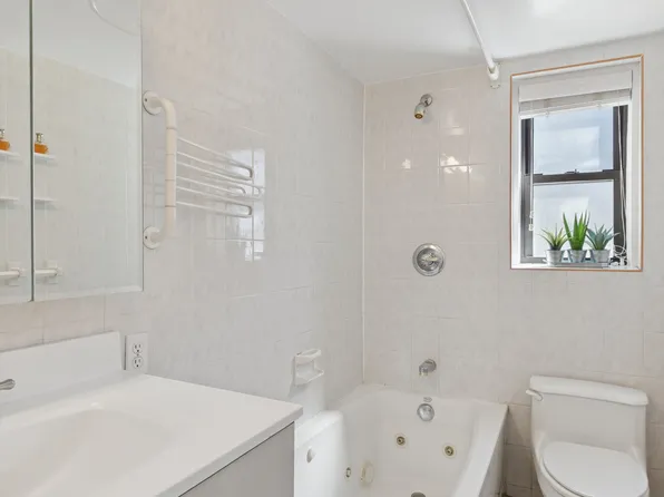 310 West 56th Street image 7 of 8