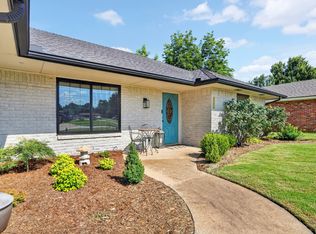 3304 Jim Robison Dr, Edmond, OK 73013