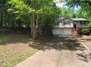 2470 Cambridge Hills Rd, Cumming, GA 30041