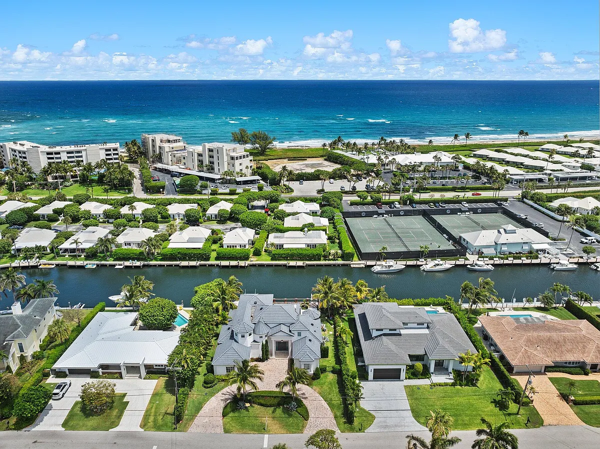 Building Photo - 81 Island Dr S #S