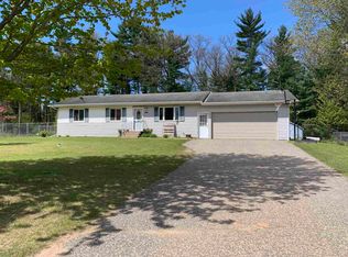 405 Quincy St, Friendship, WI 53934