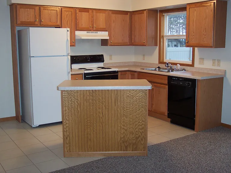 530 Kozarek Ave #1 — Photo 6