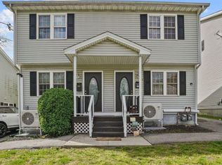 44 Ridgeway Ave, Providence, RI 02909