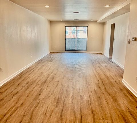 2nd image of 449 Palisade Ave APT 3
