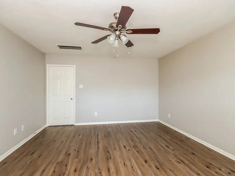 808 Dragonfly Dr — Photo 11