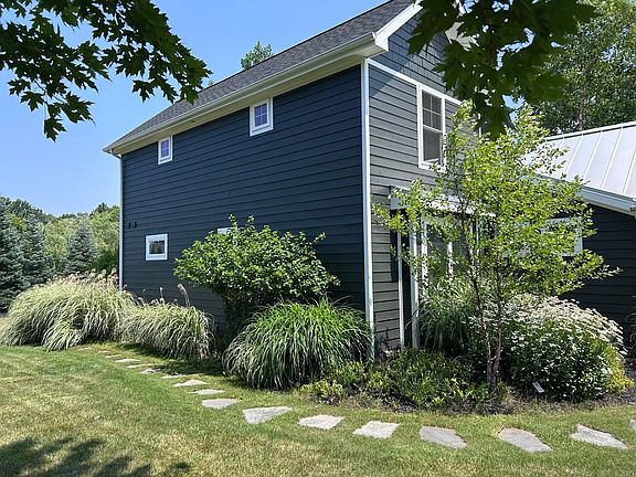 5th image of 728 Wilderness Rdg