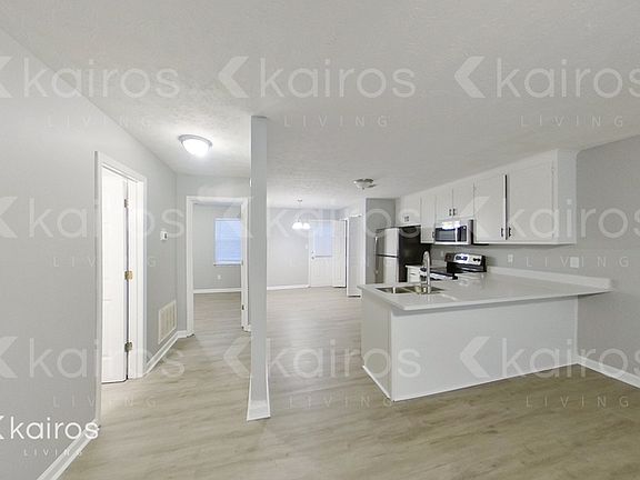 4th image of 217 Fawn Dr