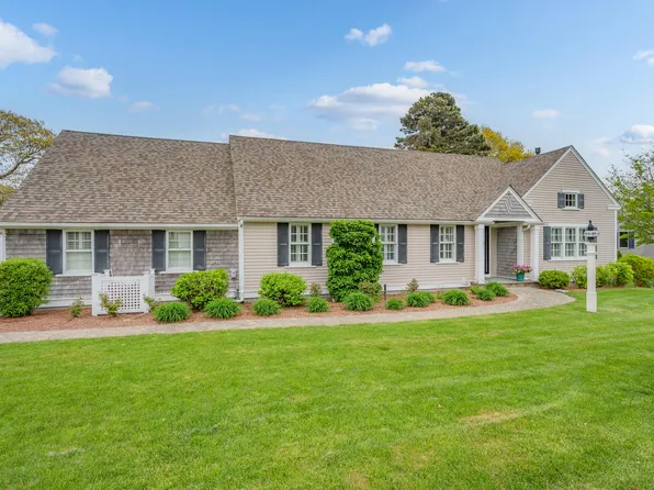 82 Cove Road, South Dennis, MA 02660