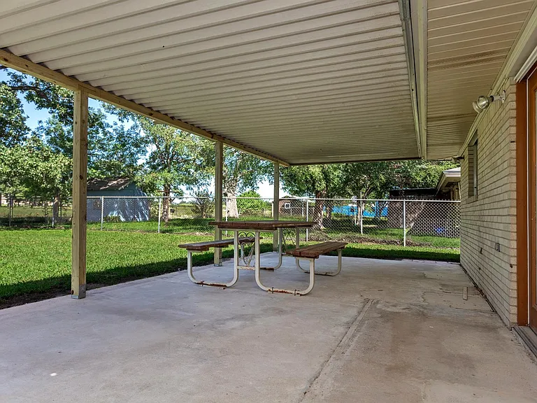 150 Rosa Lee Ln — Photo 15