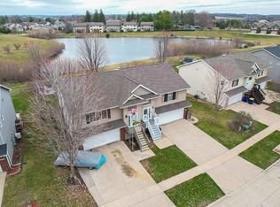 1562 Progress St, North Liberty, IA 52317