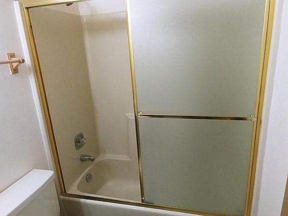 5th image of 12312 40th Ave NE #2D