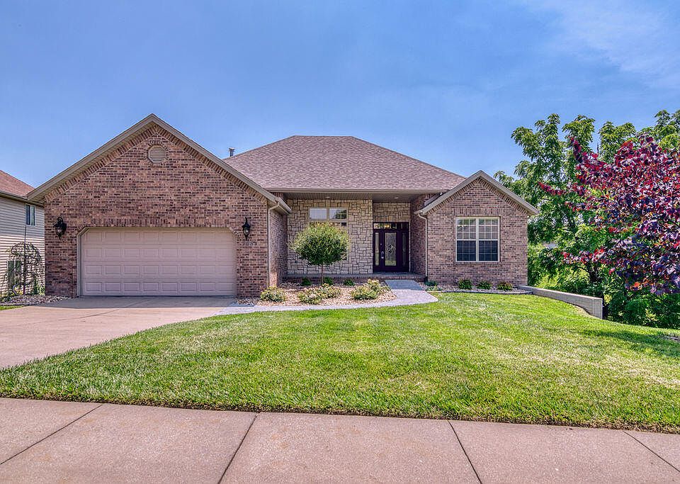 1st image of 3654 N Thistlewood Court