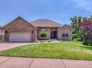 3654 N Thistlewood Ct, Springfield, MO 65803