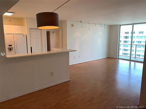 2nd image of 1155 Brickell Bay Dr APT 3208