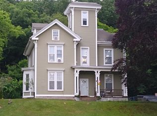 138 Laurel Hill Ave #1, Norwich, CT 06360