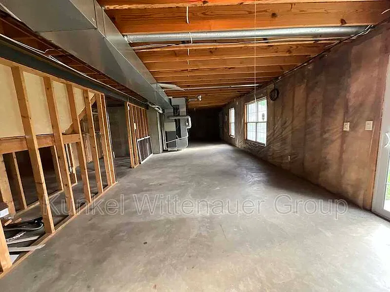 120 Harbor Point — Photo 33