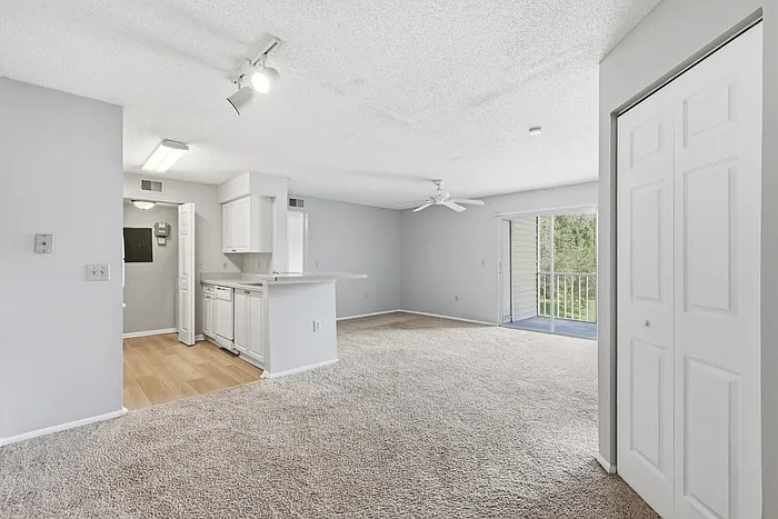 1229 Bermuda Lakes Ln #208 — Photo 3
