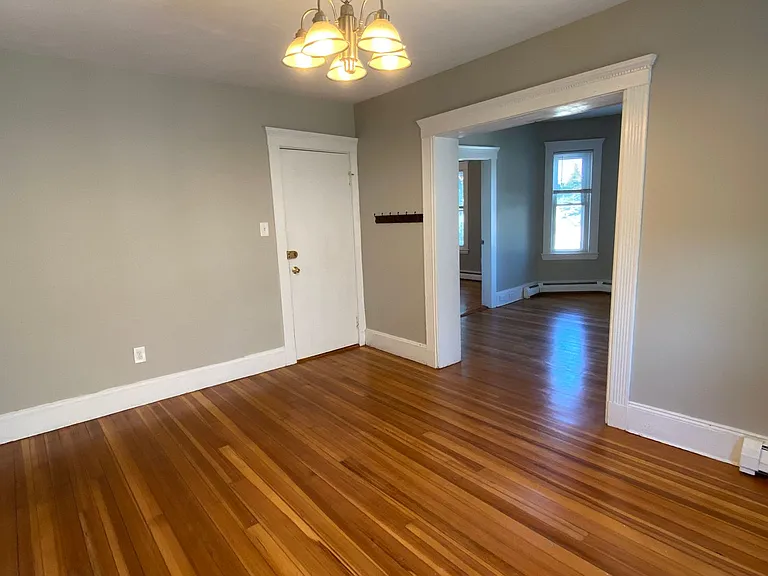 31-33 Pleasant Park Rd — Photo 14