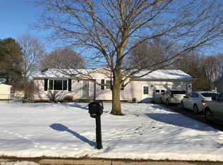 7641 Autumn St, Portage, MI 49002