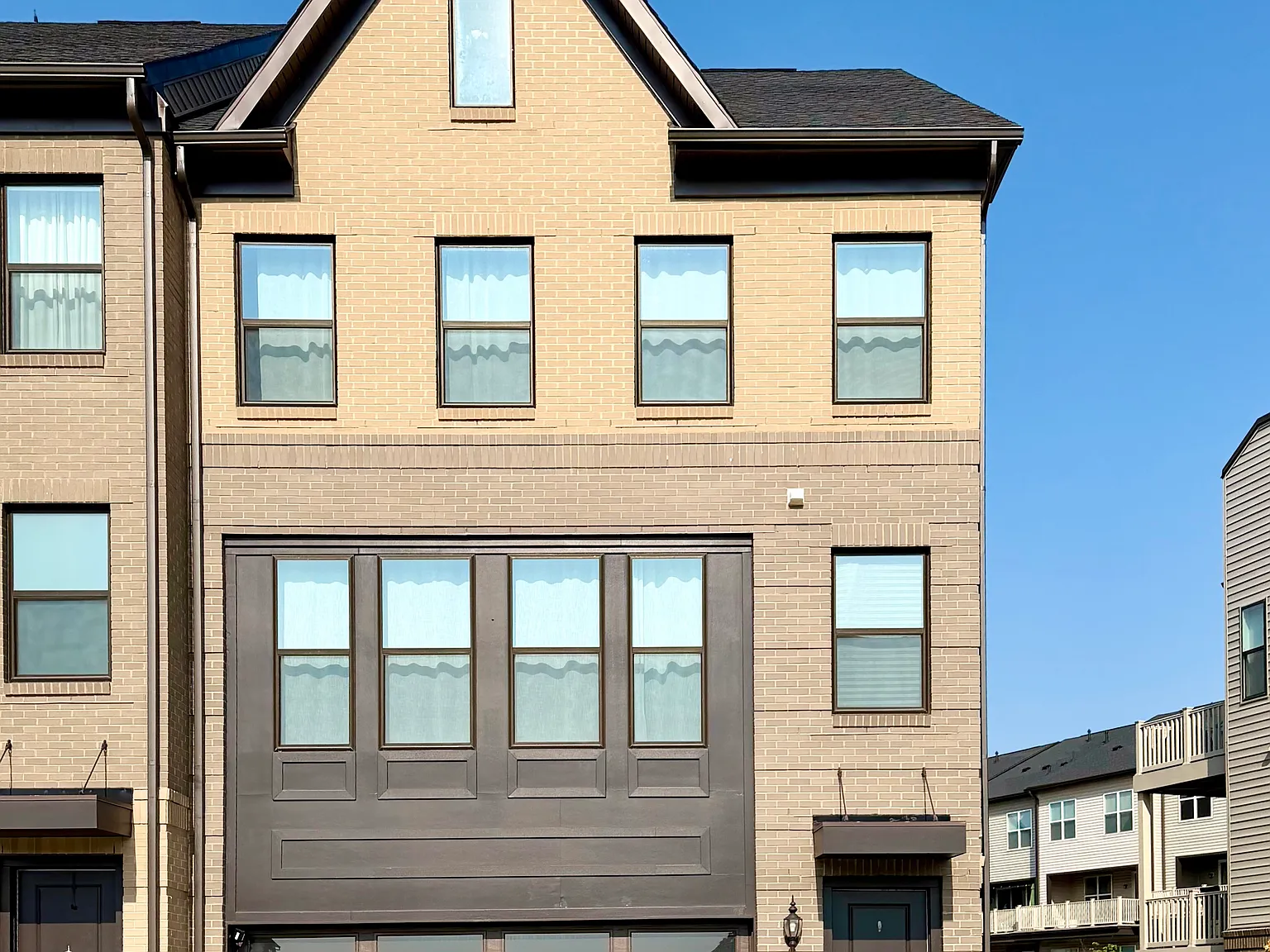 14210 Alki Dr — Photo 4