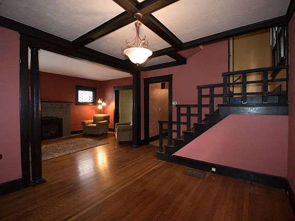 5th image of 167 Parkside Ave