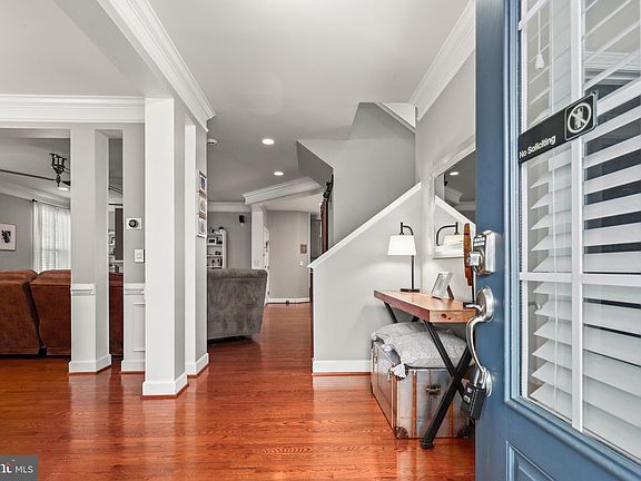 4th image of 15466 Papillon Pl