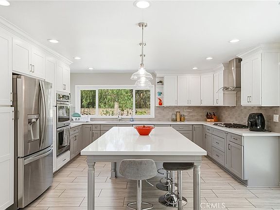 4th image of 6510 Elmquist Ave