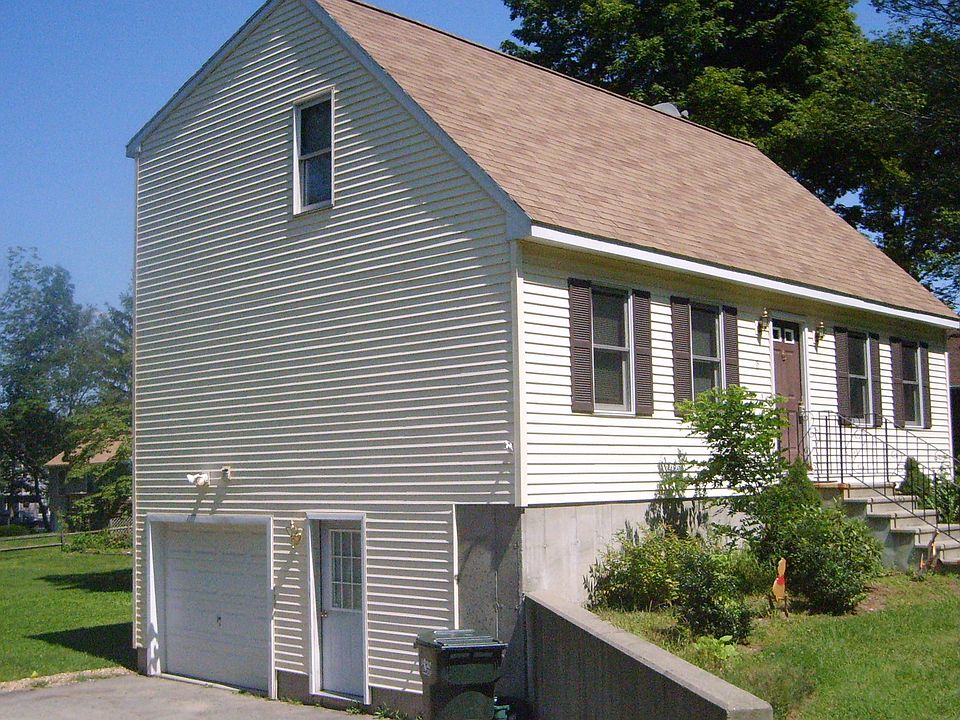 2nd image of 15 Duncan Ave