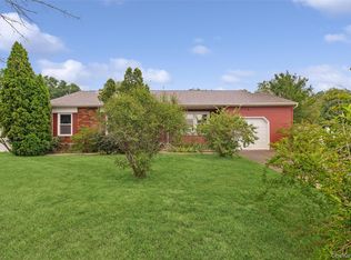 98 Constable Drive, Riverhead, NY 11901