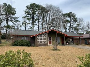 1931 Tulip Ave, Laurel, MS 39440