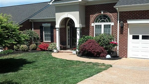 1st image of 289 Blue Stone Hill Dr