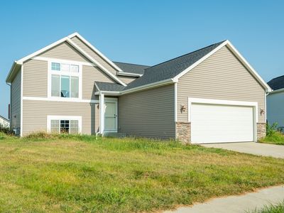 3209 Birch St SW, Bondurant, IA, 50035