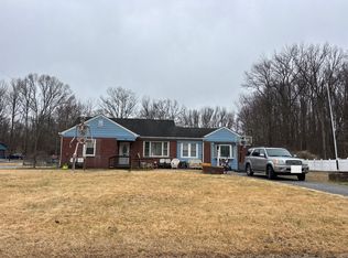 293 E Pittsfield St, Pennsville, NJ 08070
