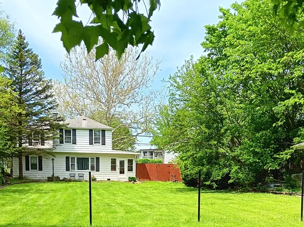 1530 Scott Ave, Chicago Heights, IL 60411