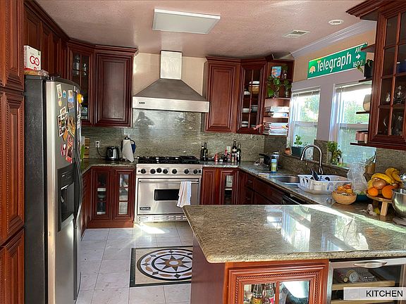 2nd image of 535 Wesley Ave