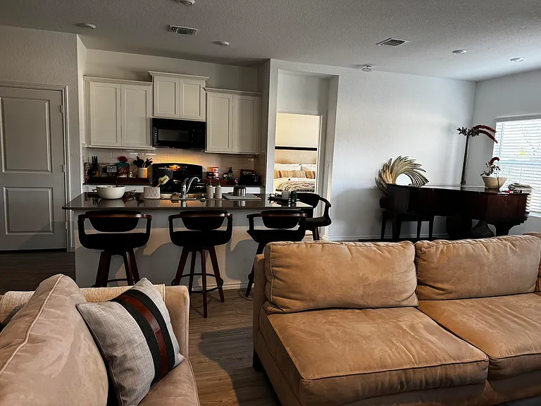 Shared living and eat in kitchen