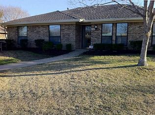 908 Lexington Dr, Plano, TX 75075