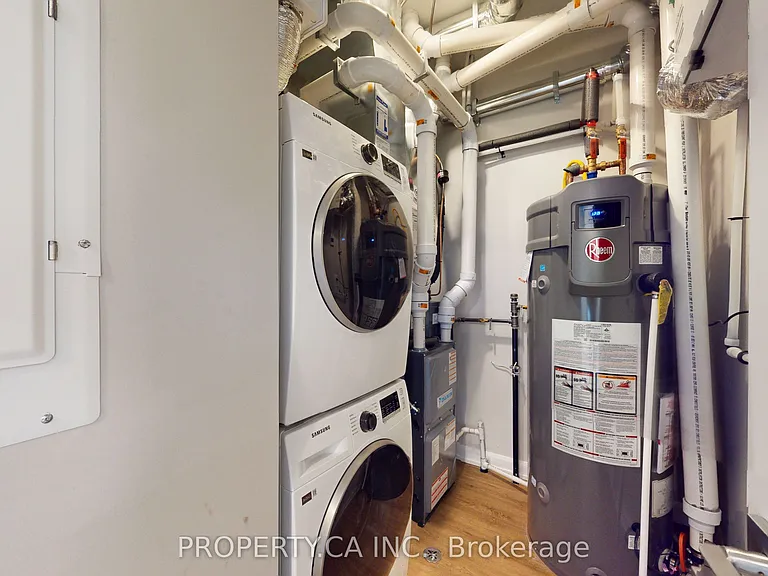 708 Woolwich St #303 — Photo 33