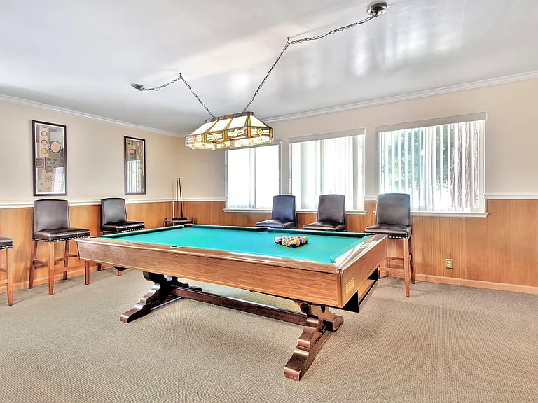 1220 Mills St #5M — Photo 20
