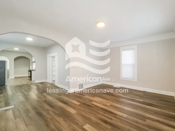 1055 Ann Ave, Kansas City, KS 66102