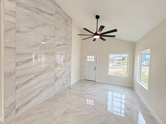 2nd image of 5106 Plasencia Ln