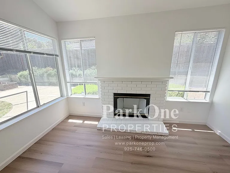 2848 Saint Joseph Dr — Photo 6