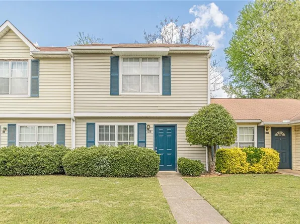 402 Bainbridge Dr, McDonough, GA 30253