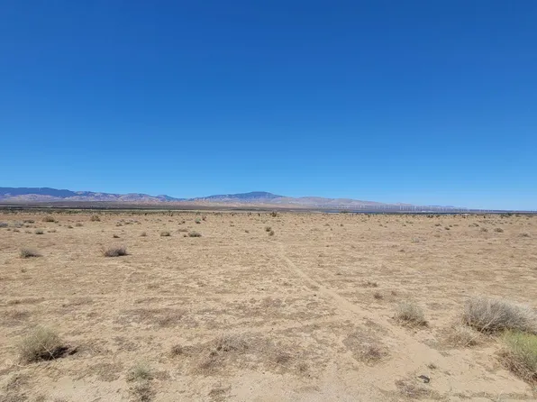 W Avenue A, Rosamond, CA 93560