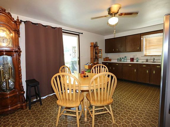 4th image of 2804 County Road 12