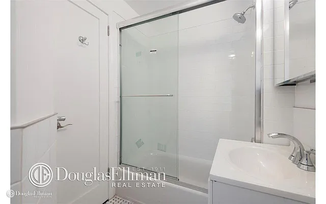 Rented by Douglas Elliman | media 8