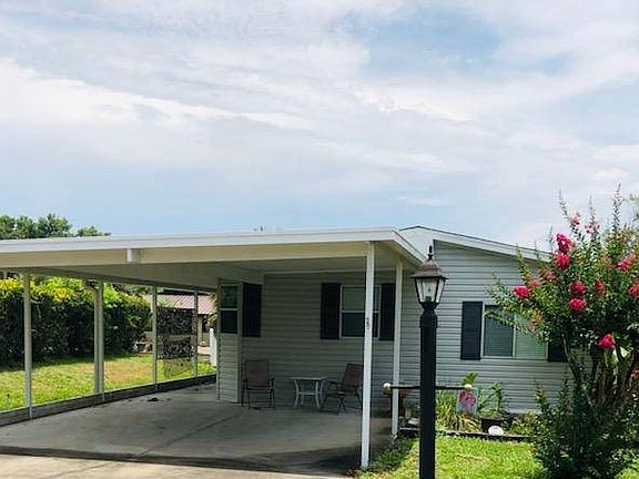 2nd image of 112 Evergreen Ln #199