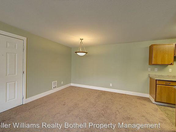 3rd image of 16817 Larch Way Unit C204